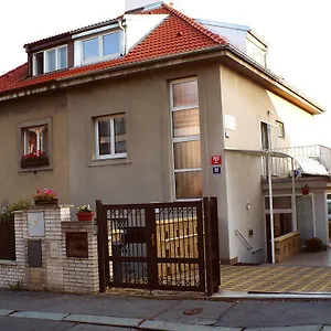 3* Гостевой дом Nika